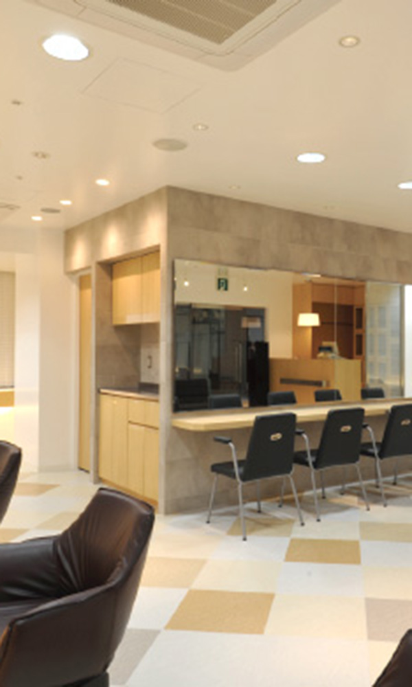 港南台バーズ店